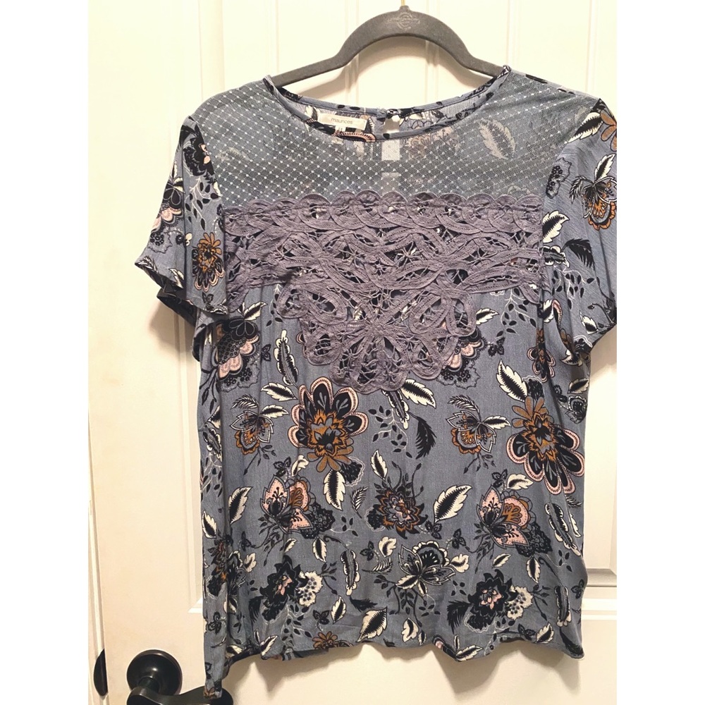 Maurice’s floral top blouse